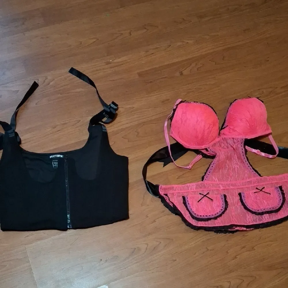 Hot Topic Black Zippered Apparel, Pink Bustier Apron (Mis020)